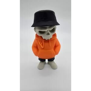 3D Printed Skull Streetwear Figurine – Hoodie & Bucket Hat